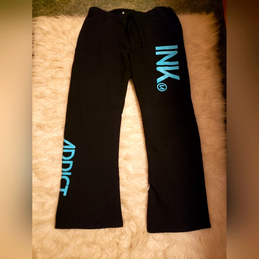 Size medium Ink Addict sweatpants